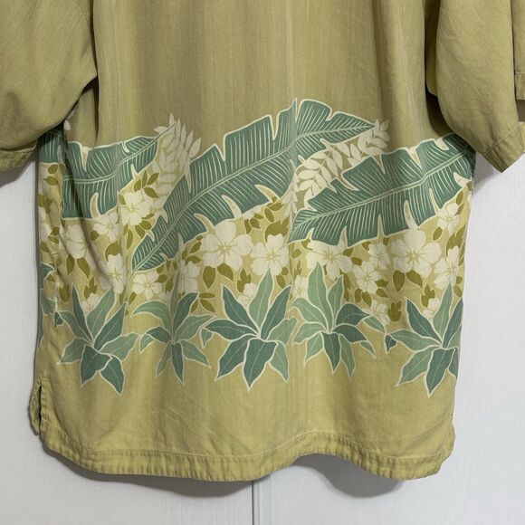 Tommy Bahama Tropical Floral 100% Silk Button Down Hawaiian Camp Shirt Medium - Picture 6 of 13